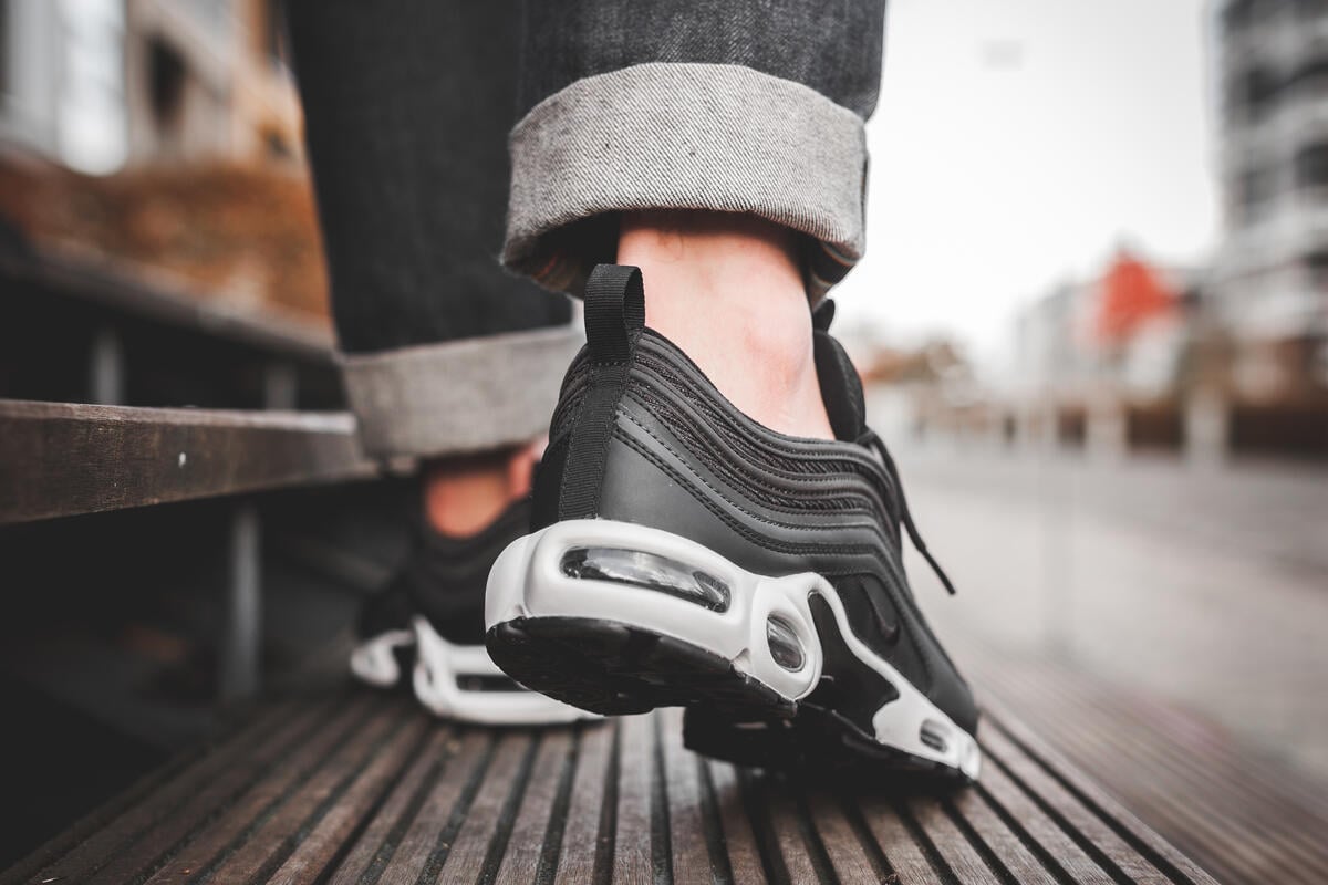 Air Max 97 Black And White Nike Air Max 97 “Reflective Silver
